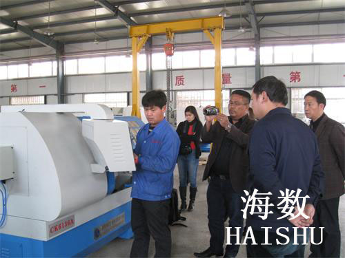 出口印尼數(shù)控車(chē)床、數(shù)控銑床,客戶驗(yàn)收順利通過(guò)